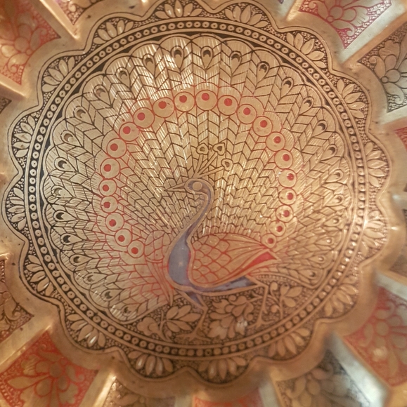 🕊️ Vintage Brass Peacock Plate - Picture 5 of 5